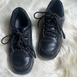 Clarks Black Sneakers Comfortable Stylish Footwear